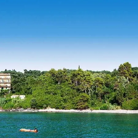 Hotel Perama