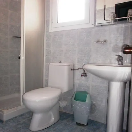 Отель Hotel Perama