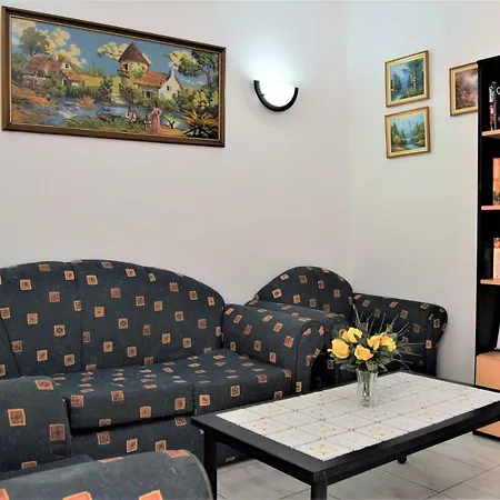 Hotel Perama Перама