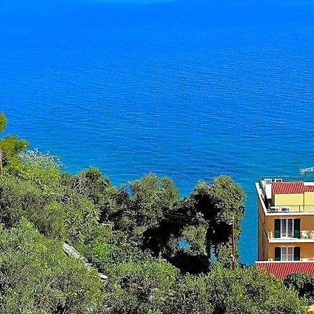 Hotel Perama