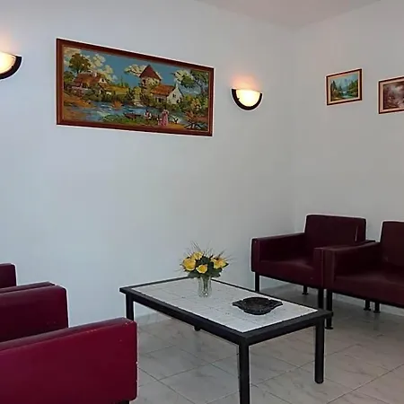 Hotel Hotel Perama 2*