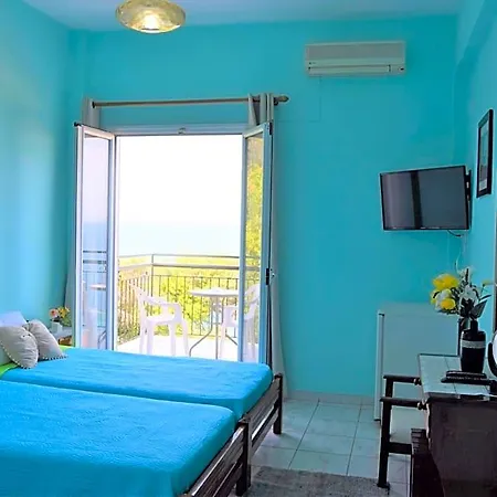فندق Hotel Perama بيراما