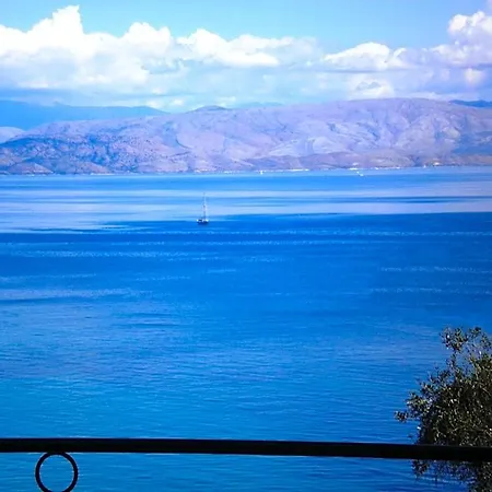 فندق Hotel Perama 2*