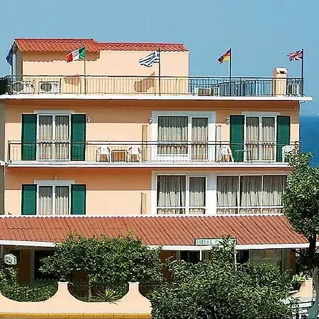 Hotel Perama Hotel