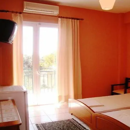 Hotel Perama Ξενοδοχείο